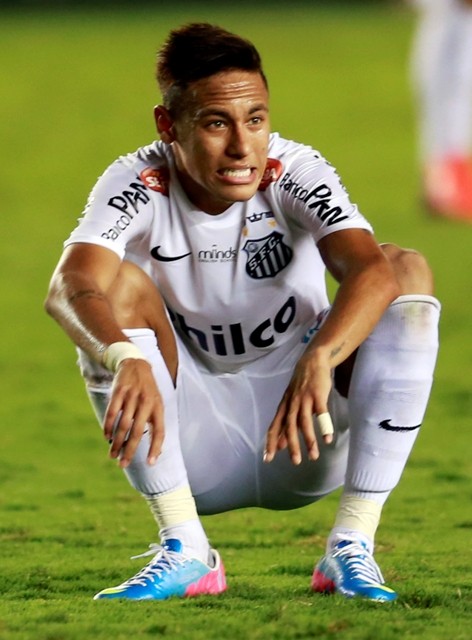 Neymar Transfer To Barcelona Rumors 2013: Santos Rejects ...