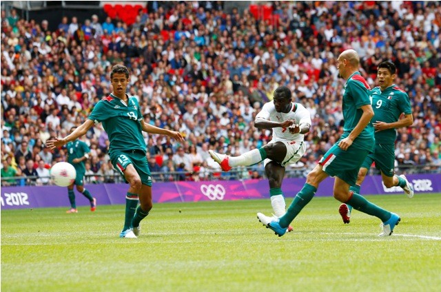 Men's Olympics Soccer 2012 Final: Mexico vs. Brazil ...