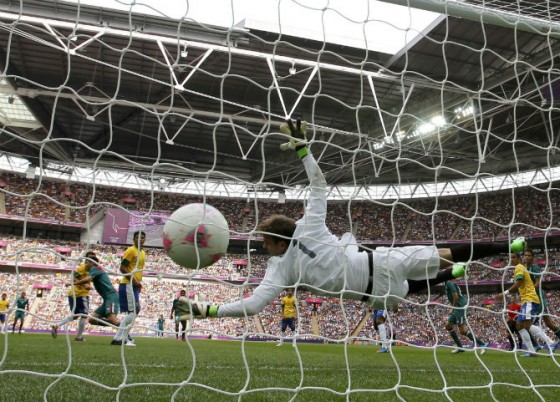 Mexico vs. Brazil 2012 Olympics Final Results in 'El Tri ...