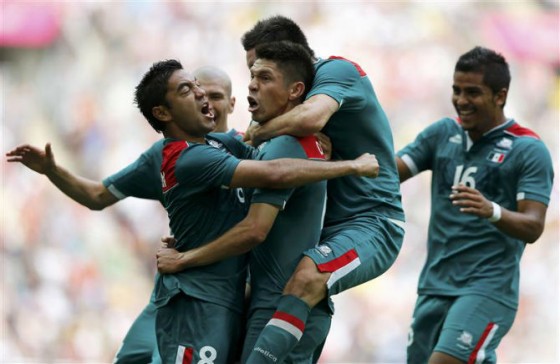 Mexico vs. Brazil Olympics Soccer 2012: Video of Goals ...