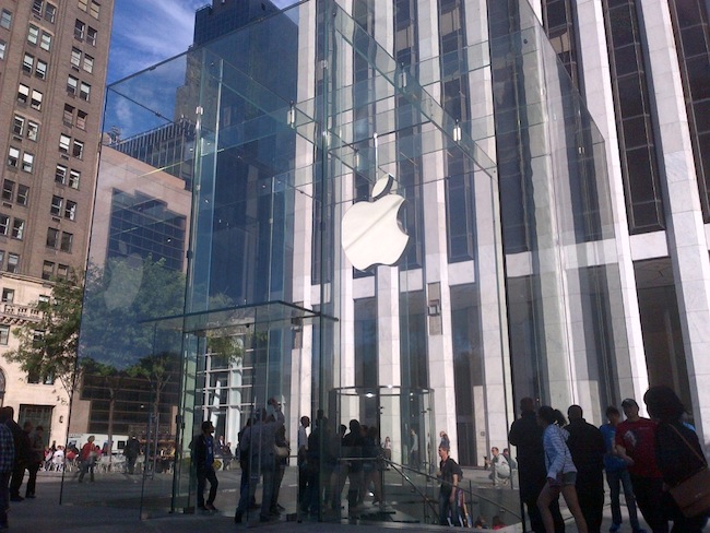 Apple's First Test Case for iBeacon's Micro-Location is Shopping : Tech