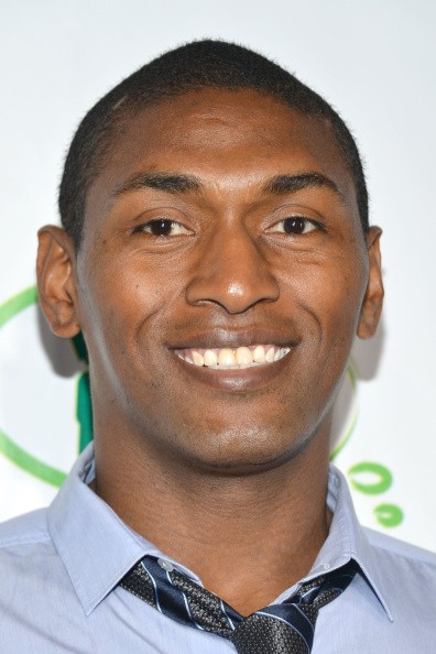 Metta World Peace Invites Kobe Bryant to Play With Him in ...