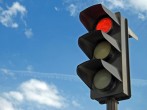 How Do Traffic Signals Cause Confusion?